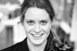 evelina – Ilya Pharma